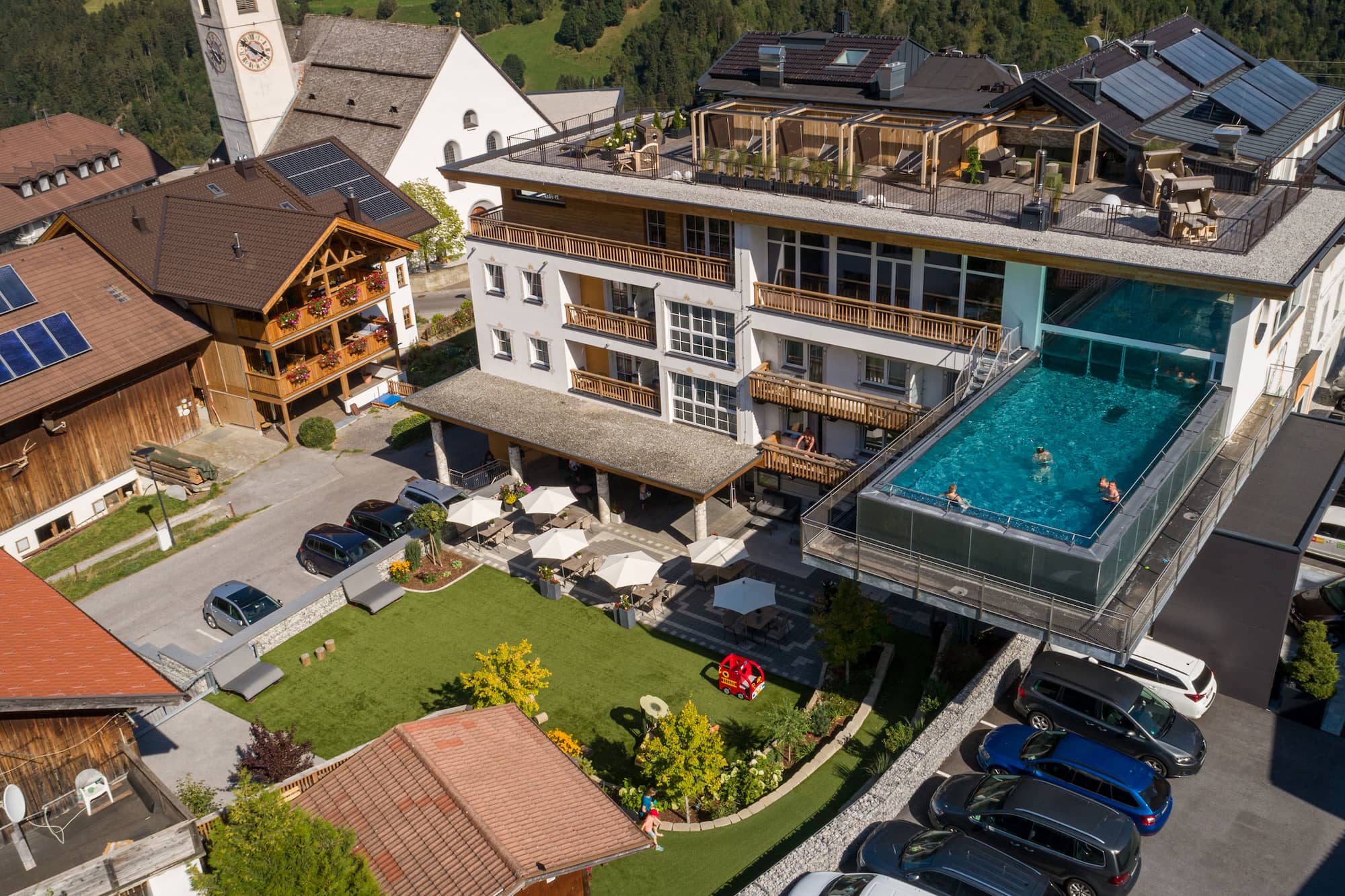 https://www.sailer-und-stefan.at/sites/default/files/revslider/image/Drohne---0123-%28c%29-Bernd-Schranz_HEADER.jpg