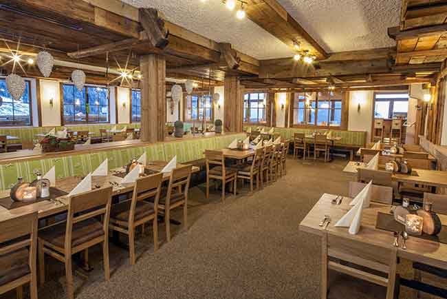 Hochzeiger Haus Restaurant Mittagessen im Hochzeiger Haus